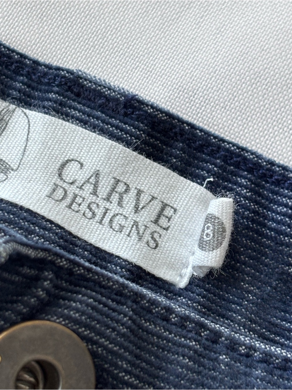 Carve Designs Organic Cotton Corduroy Raw Hem Shorts Women’s Size 8 - Picture 6 of 13